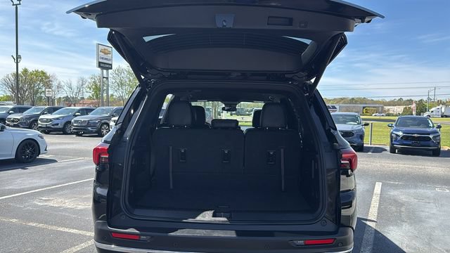 Used 2025 Buick Enclave Preferred FWD image 10