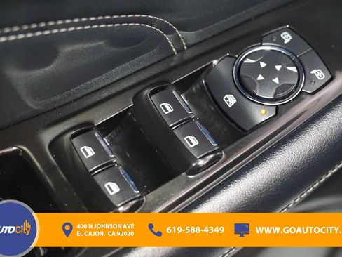 Used 2017 Ford Edge Titanium image 20