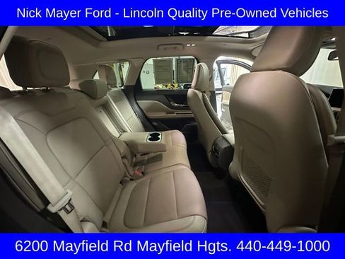 Used 2022 Lincoln Corsair AWD w/ Premium Package image 25