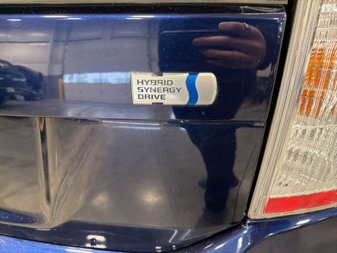 Used 2015 Toyota Prius Four image 9