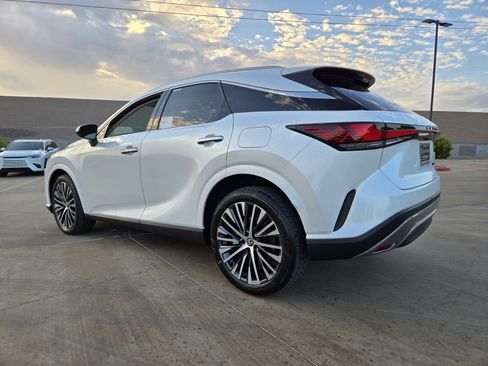 New 2026 Lexus RX 350 FWD image 4