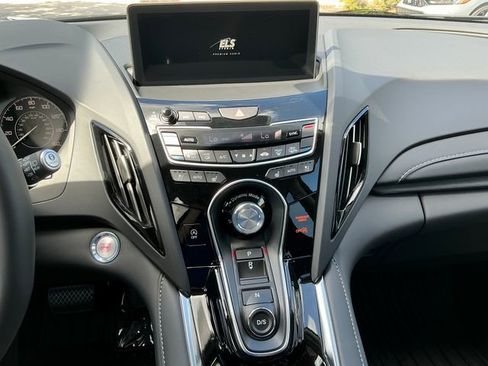 New 2026 Acura RDX SH-AWD w/ Advance Package image 18