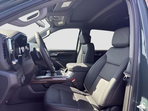 New 2026 Chevrolet Silverado 1500 LT Trail Boss w/ LT Trail Boss Premium Package AWD/4WD image 9