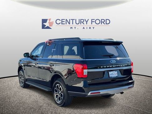 Used 2024 Ford Expedition XLT AWD/4WD image 4