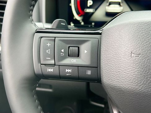 New 2026 Nissan Rogue Platinum w/ Platinum Premium Package AWD/4WD image 15