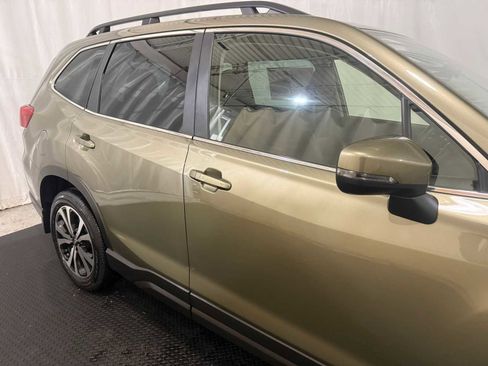 Used 2023 Subaru Forester Limited image 11