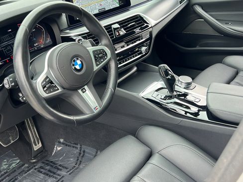 Used 2023 BMW 530i xDrive w/ M Sport Package AWD/4WD image 24