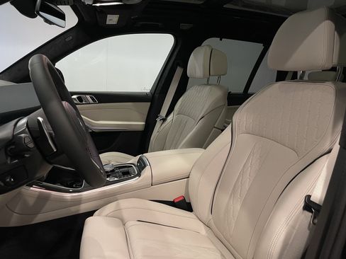 New 2026 BMW X5 M60i AWD/4WD image 8
