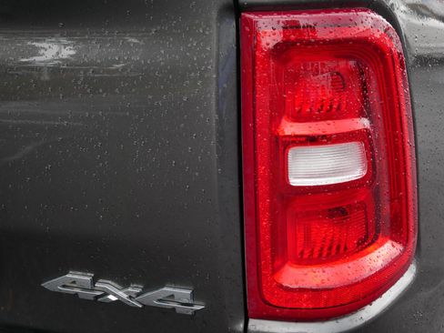 Used 2025 RAM 1500 Big Horn AWD/4WD image 17
