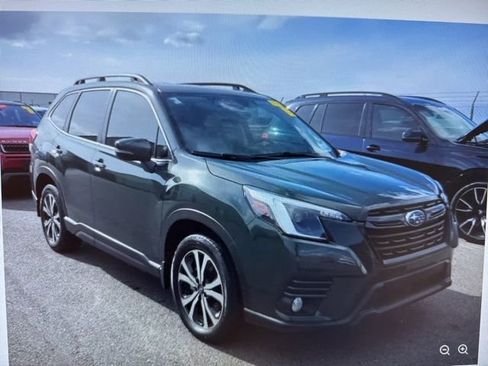 Used 2023 Subaru Forester Limited image 4