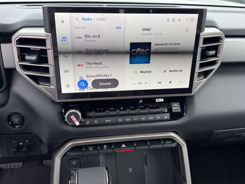 New 2026 Toyota Tundra Limited AWD/4WD image 20