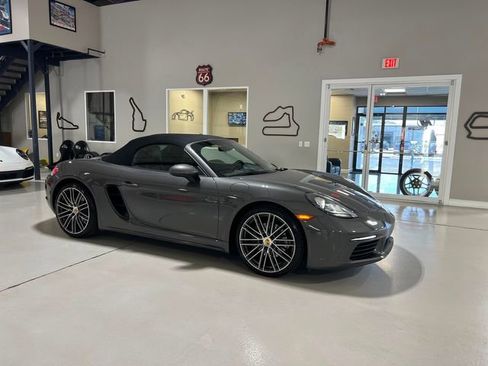Used 2017 Porsche 718 Boxster image 62