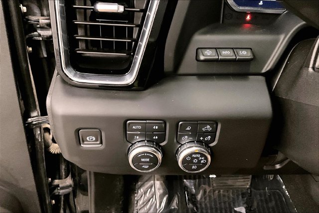 Used 2024 GMC Sierra 2500 Denali Ultimate AWD/4WD image 36