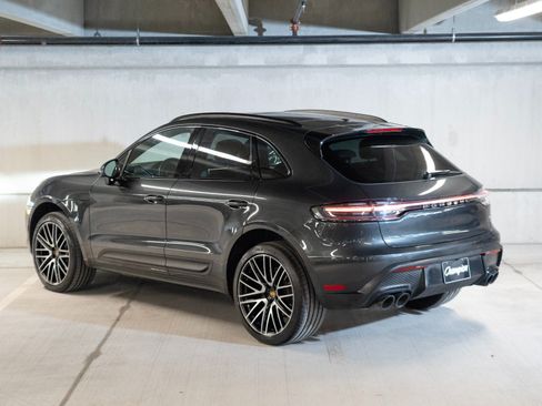 Certified 2026 Porsche Macan AWD/4WD image 3