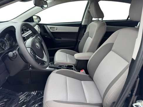 Used 2019 Toyota Corolla LE image 9