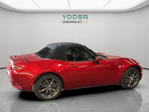 Used 2016 MAZDA MX-5 Miata Grand Touring RWD image 4