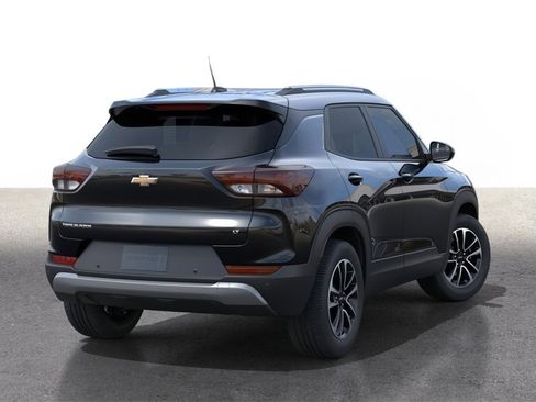 New 2026 Chevrolet TrailBlazer LT w/ Convenience Package image 4
