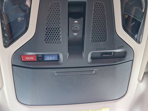 Certified 2021 Subaru Outback Touring image 33