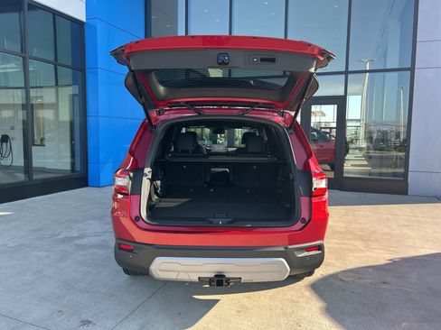 New 2025 Honda Pilot TrailSport image 11