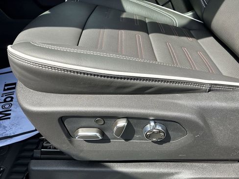 New 2026 GMC Sierra 1500 AT4X image 12