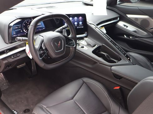 Certified 2022 Chevrolet Corvette Stingray Premium Conv w/ Z51 Performance Package image 14