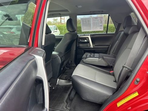 Used 2023 Toyota 4Runner SR5 Premium image 14