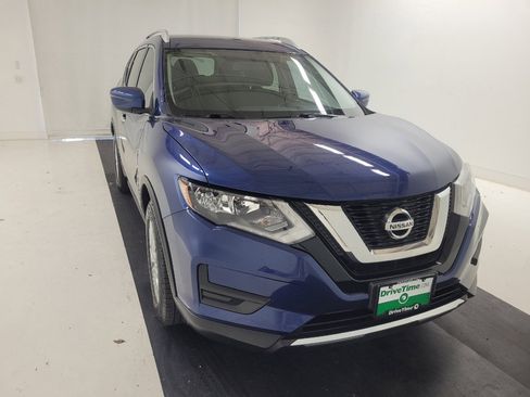 Used 2017 Nissan Rogue SV FWD image 14