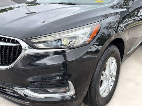 Used 2019 Buick Enclave Essence FWD image 10