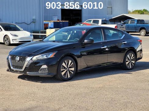 Used 2021 Nissan Altima 2.5 SV image 3