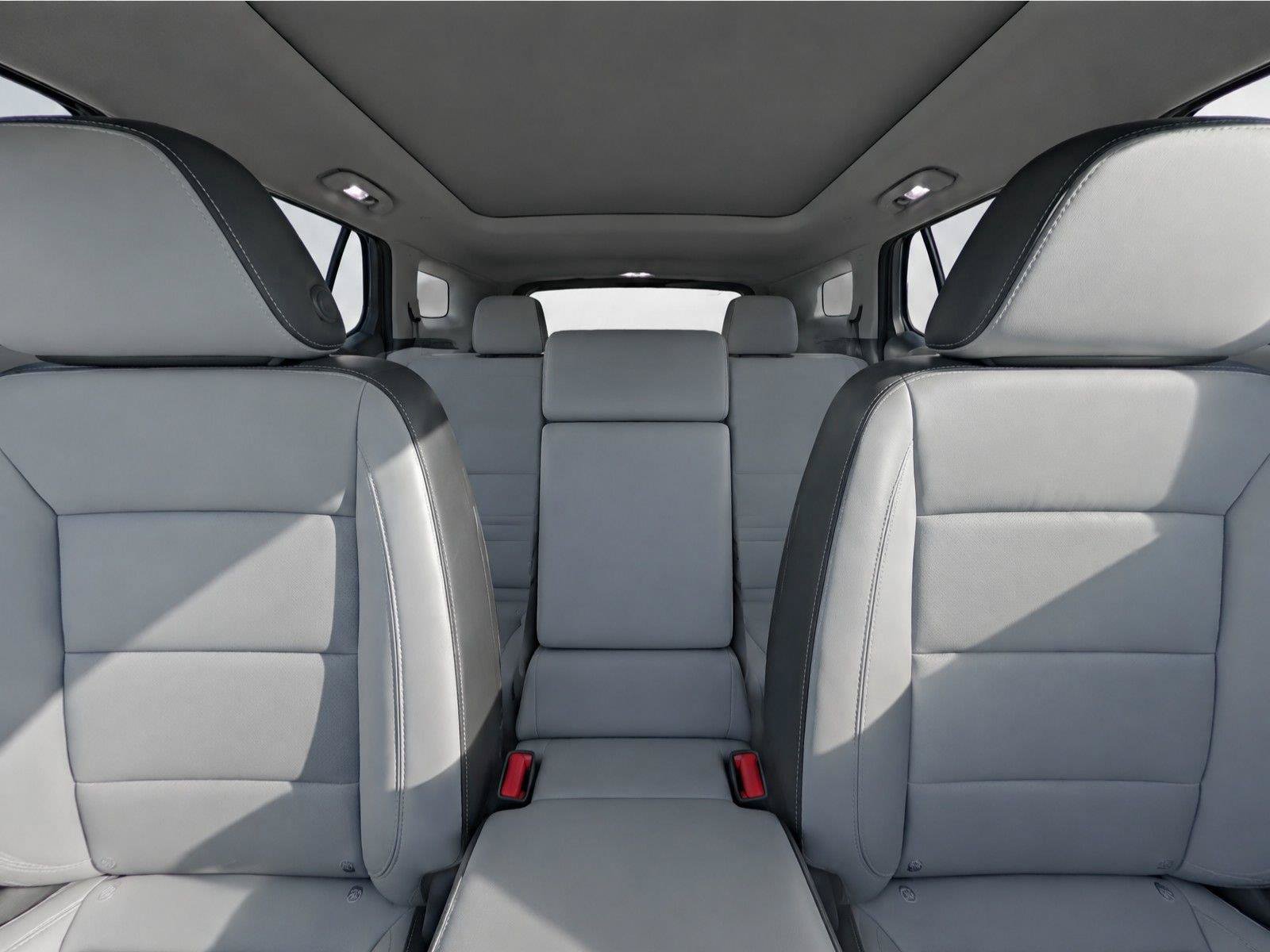 Used 2022 GMC Terrain SLT w/ Infotainment Package II AWD/4WD image 24