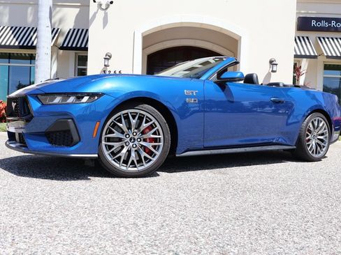 Used 2024 Ford Mustang GT Premium RWD image 2