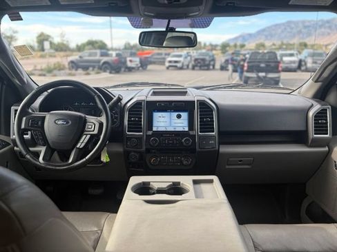 Used 2016 Ford F150 XLT w/ Equipment Group 302A Luxury AWD/4WD image 9