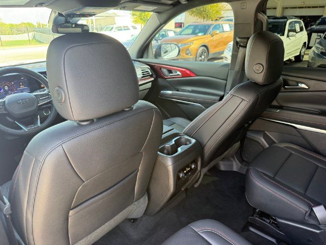 Used 2026 Chevrolet Traverse Z71 AWD/4WD image 27