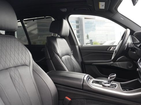 Used 2021 BMW X5 M50i w/ Executive Package AWD/4WD image 14
