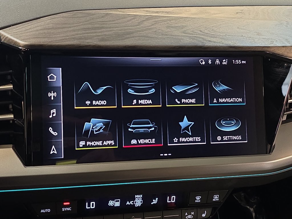 Certified 2023 Audi Q4 e-tron Premium Plus w/ Premium Plus AWD/4WD image 25