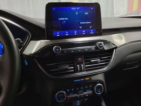 Used 2021 Ford Escape Titanium FWD image 14