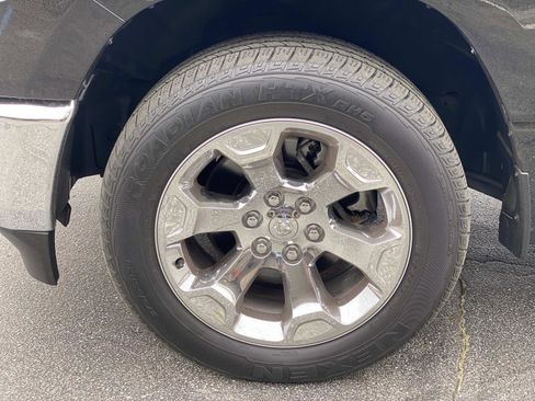 Used 2023 RAM 1500 Big Horn image 13