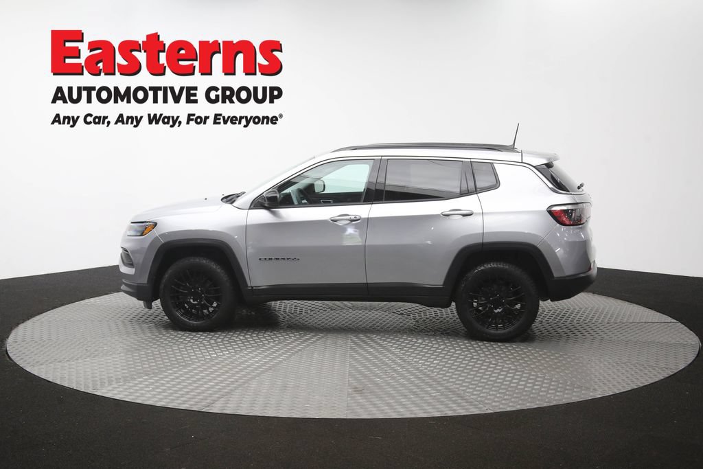 Used 2022 Jeep Compass Latitude AWD/4WD image 60