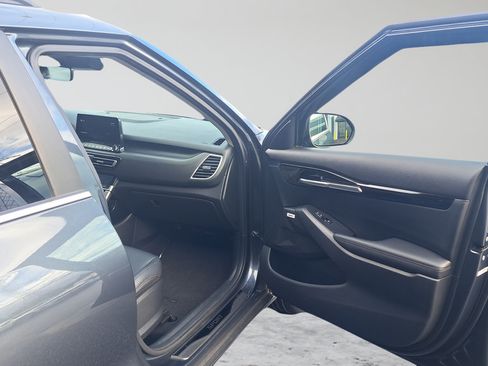 Used 2022 Kia Seltos SX w/ Sunroof Package AWD/4WD image 15