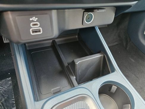 New 2026 Ford Maverick XL AWD/4WD image 22