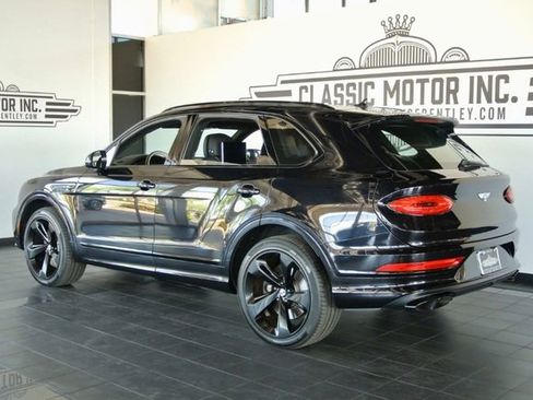 Used 2023 Bentley Bentayga AWD/4WD image 6
