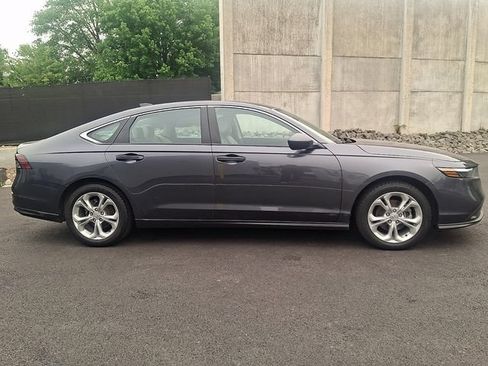 Certified 2023 Honda Accord LX image 7