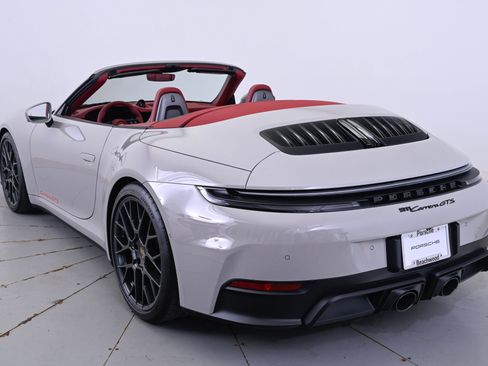 Used 2026 Porsche 911 Carrera GTS image 3