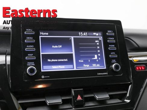 Used 2024 Toyota Camry SE FWD image 18