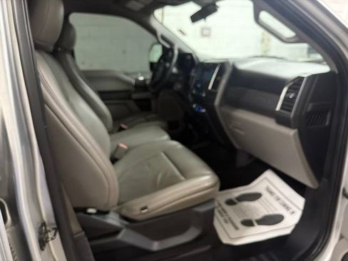 Used 2017 Ford F250 XLT AWD/4WD image 14