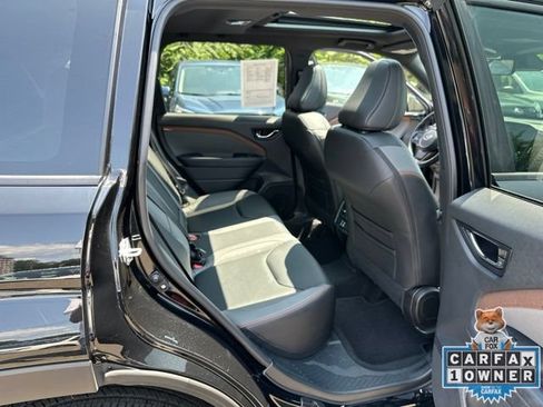 Used 2025 Subaru Forester Sport AWD/4WD image 31