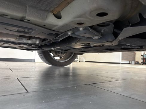 Used 2018 Volvo XC90 T6 Momentum w/ Convenience Package image 49