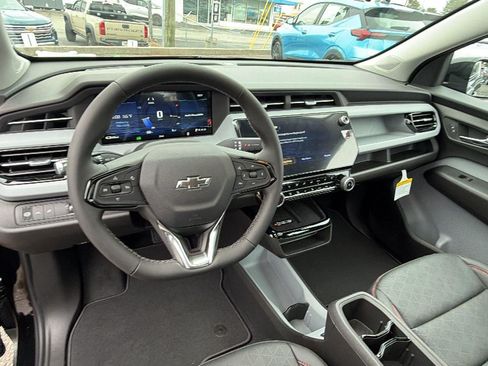New 2027 Chevrolet Bolt RS w/ Technology Package FWD image 18