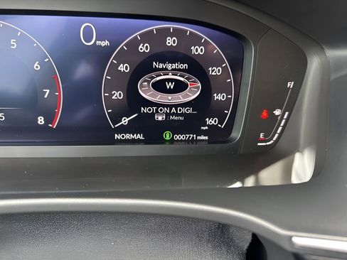 Used 2024 Honda Civic Touring image 25