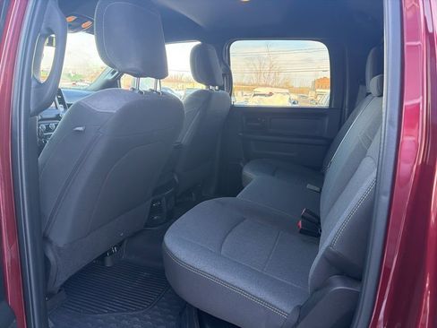 Used 2024 RAM 2500 Tradesman w/ Chrome Appearance Group image 14